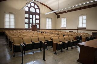 Ucb Hearst 6123