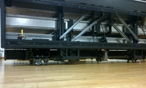 Portable Moveable with integral lift